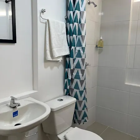 Habitación Cerca De La Playa 201 *