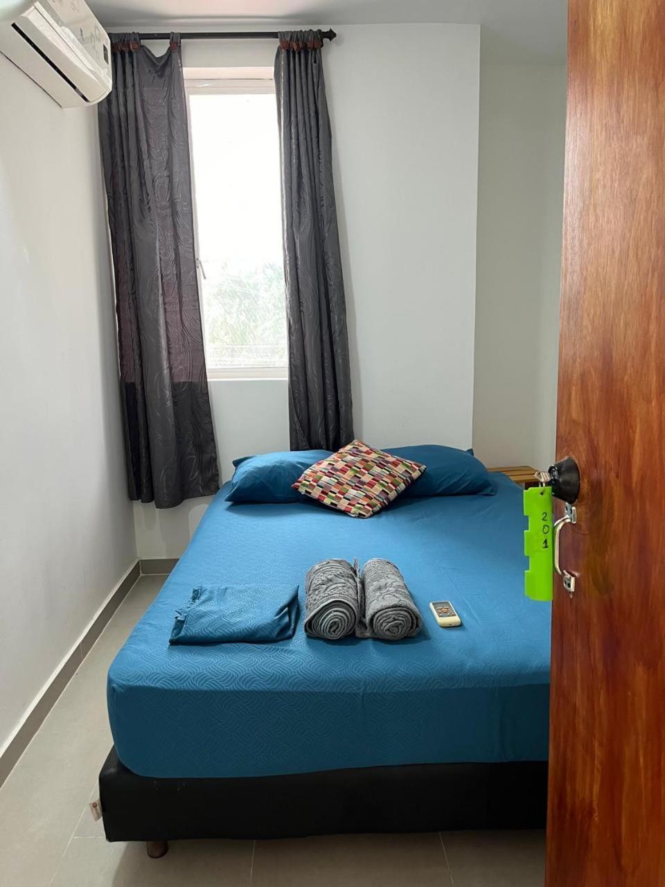 Habitación Cerca De La Playa 201 Habitación en casa particular