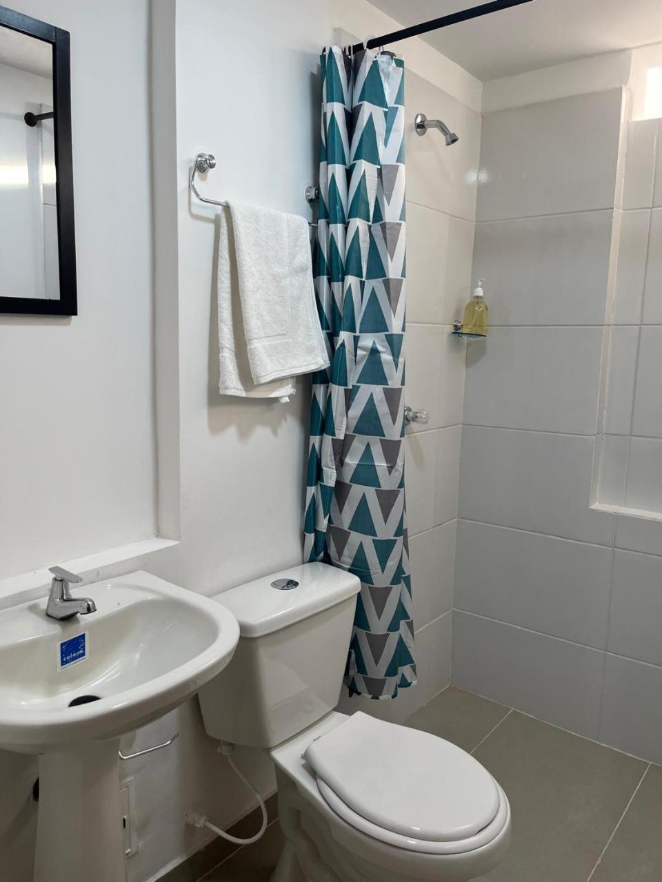 Habitación Cerca De La Playa 201 *